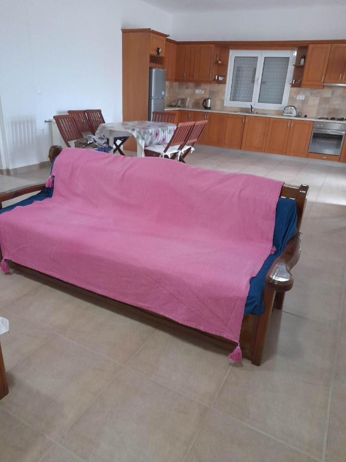 Nafsika Appartement *